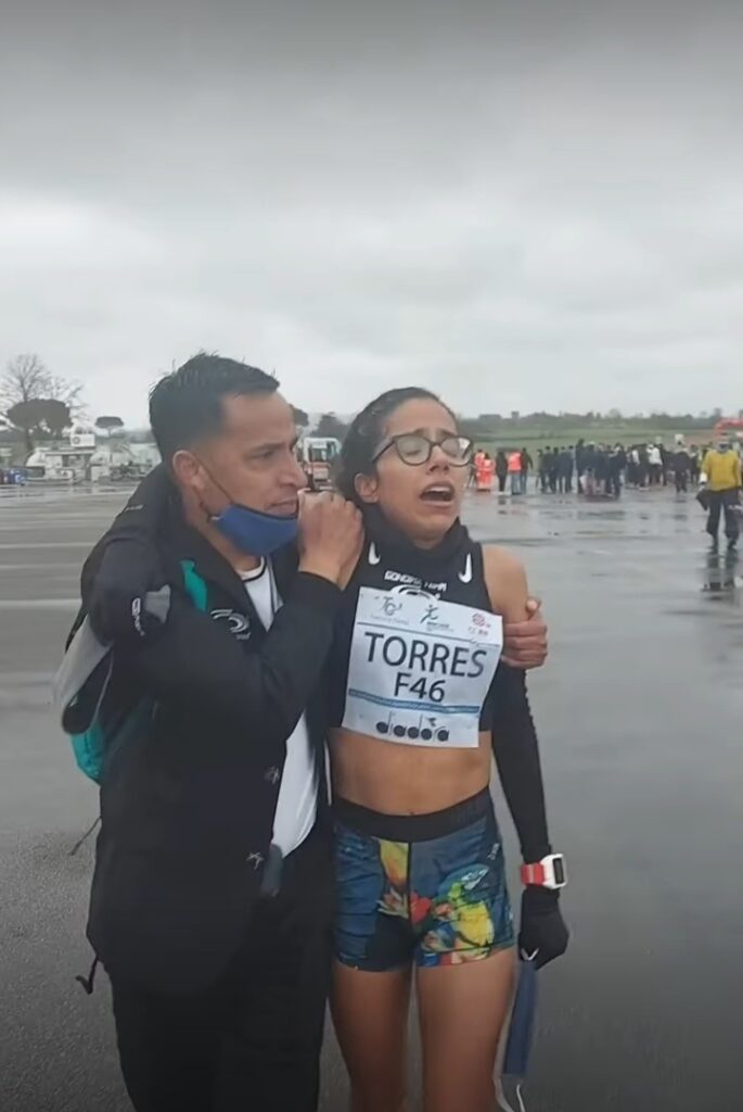Daniela Torres atleta mexicana, consigue marca olímpica en maratón italiano
