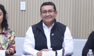 Con trabajo cercano a la gente, Pável Gaspar acompaña asambleas comunitarias en la Mixteca