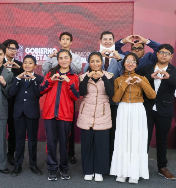 Nuestros jóvenes matemáticos van por la gloria en el SIMOC en Singapur, cobijados por el apoyo estatal