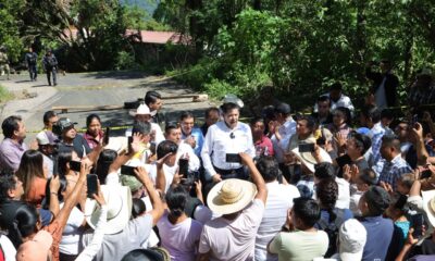 Emergencia en Sierra Negra por deslaves  atendida con maquinaria