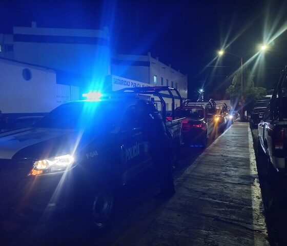 Alcaldesa Tonantzin Fernández, va contra policías acusados de extorsión