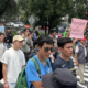 Aspirantes y padres protestan en Ciudad Universitaria; piden revisar examen de ingreso a la UNAM