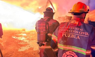 Contienen  incendio en Puebla y evacuan a población