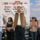 Población de Ixcamaxztitlán, recibe apoyos en maquinaria y fertilizantes