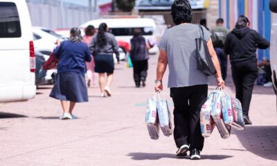 En San Andrés Cholula, la alcaldesa Lupita Cuautle, apoya a familias con medicinas y aparatos funcionales