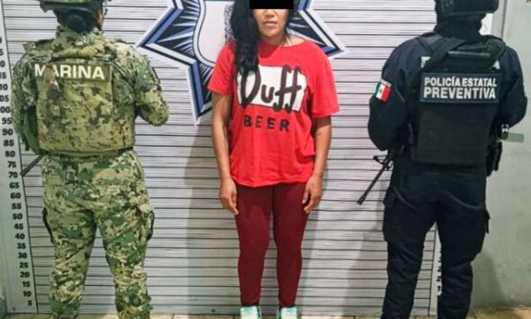 Detiene SSP a mujer en posesión de droga y cartuchos útiles