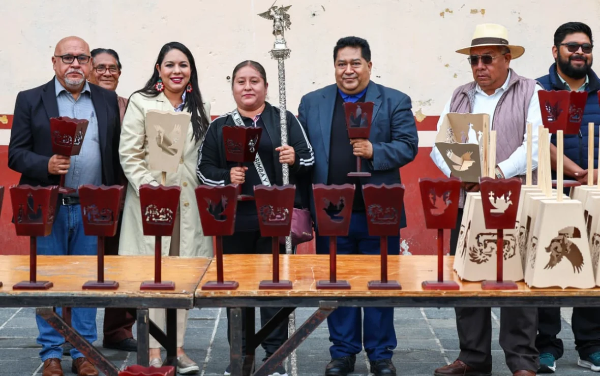 Tonantzin Fernández respalda con 500 faroles las tradiciones de Cholula