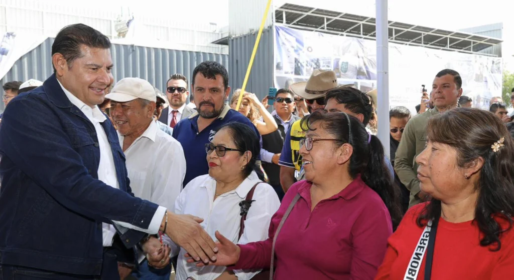 Bolsa de 2 mil MDP para obra comunitaria en Puebla en 2027