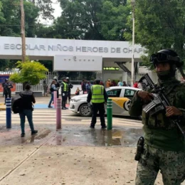 Ejército policial resguardó vialidades y escuelas en el regreso a clases