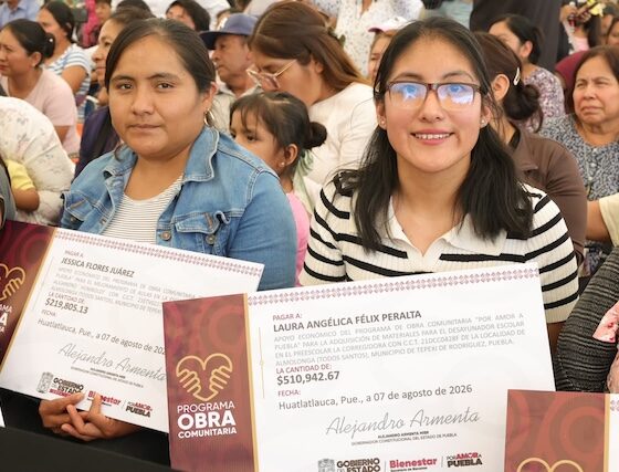 Infraestructura carretera y obra comunitaria en Huatlatlauca