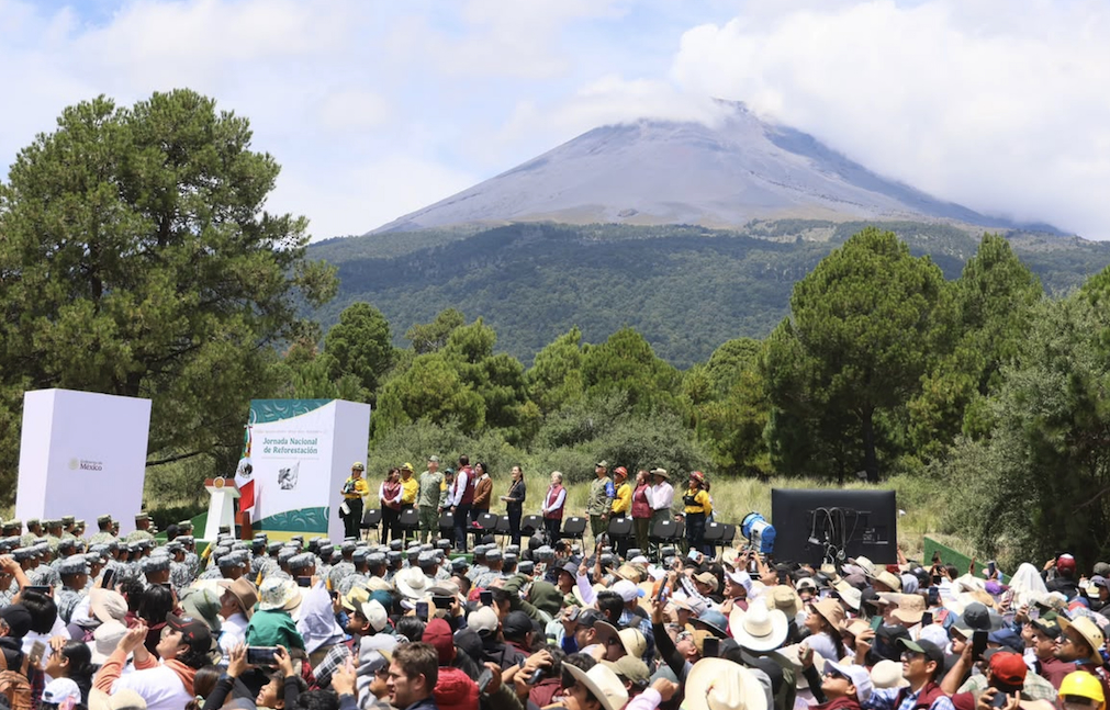 Desde el Popocatépetl Sheinbaum y Armenta iniciaron Jornada Nacional de Reforestación 